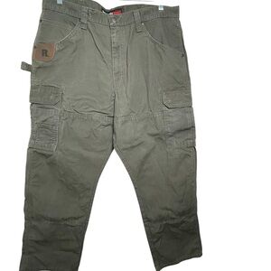 Wrangler Men's Army Green Size 38 x 30 Cargo Pants